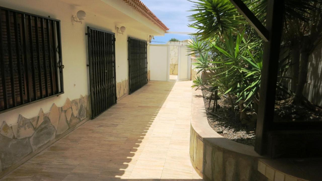 Vila Sunny House With Private Pool And Sea View Costa Adeje  Exteriér fotografie