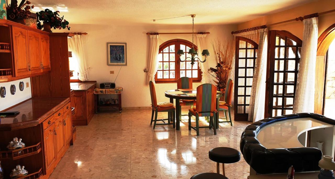 Vila Sunny House With Private Pool And Sea View Costa Adeje  Exteriér fotografie